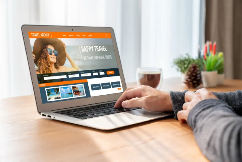 landing page vs home